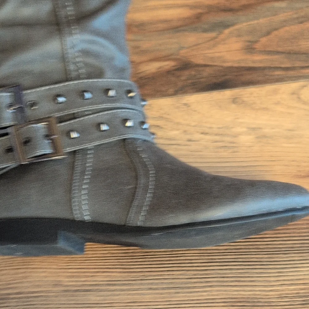 Just Fab Edlin Gray Over the Knee Boots 5.5 R193